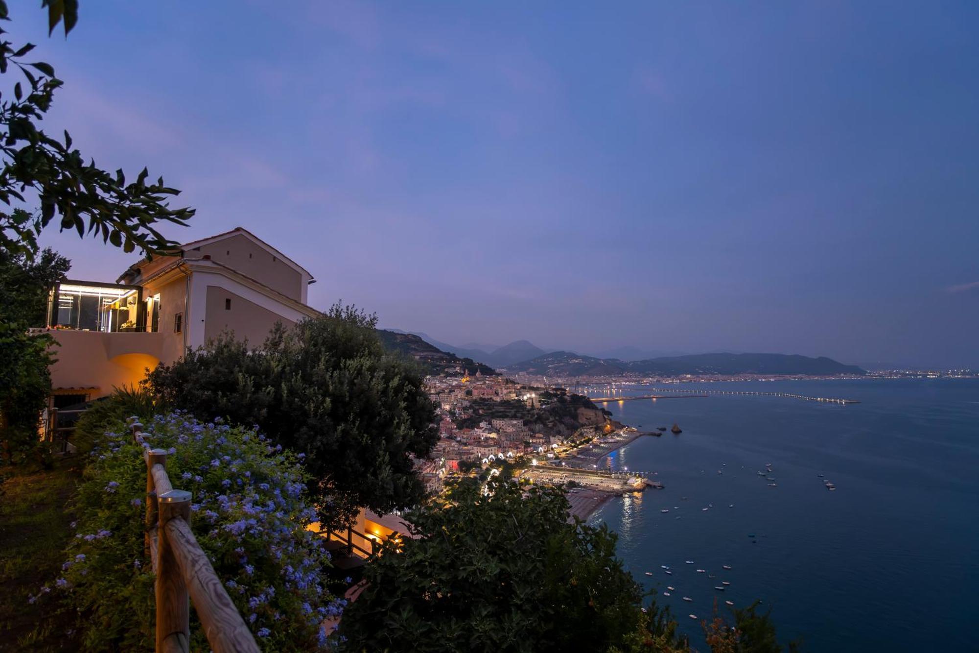 Kemi Luxury Suites Vietri Esterno foto